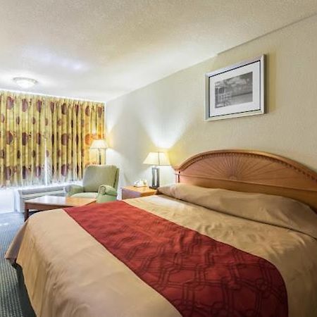 Eco-Inn Suites Baytown Exterior photo